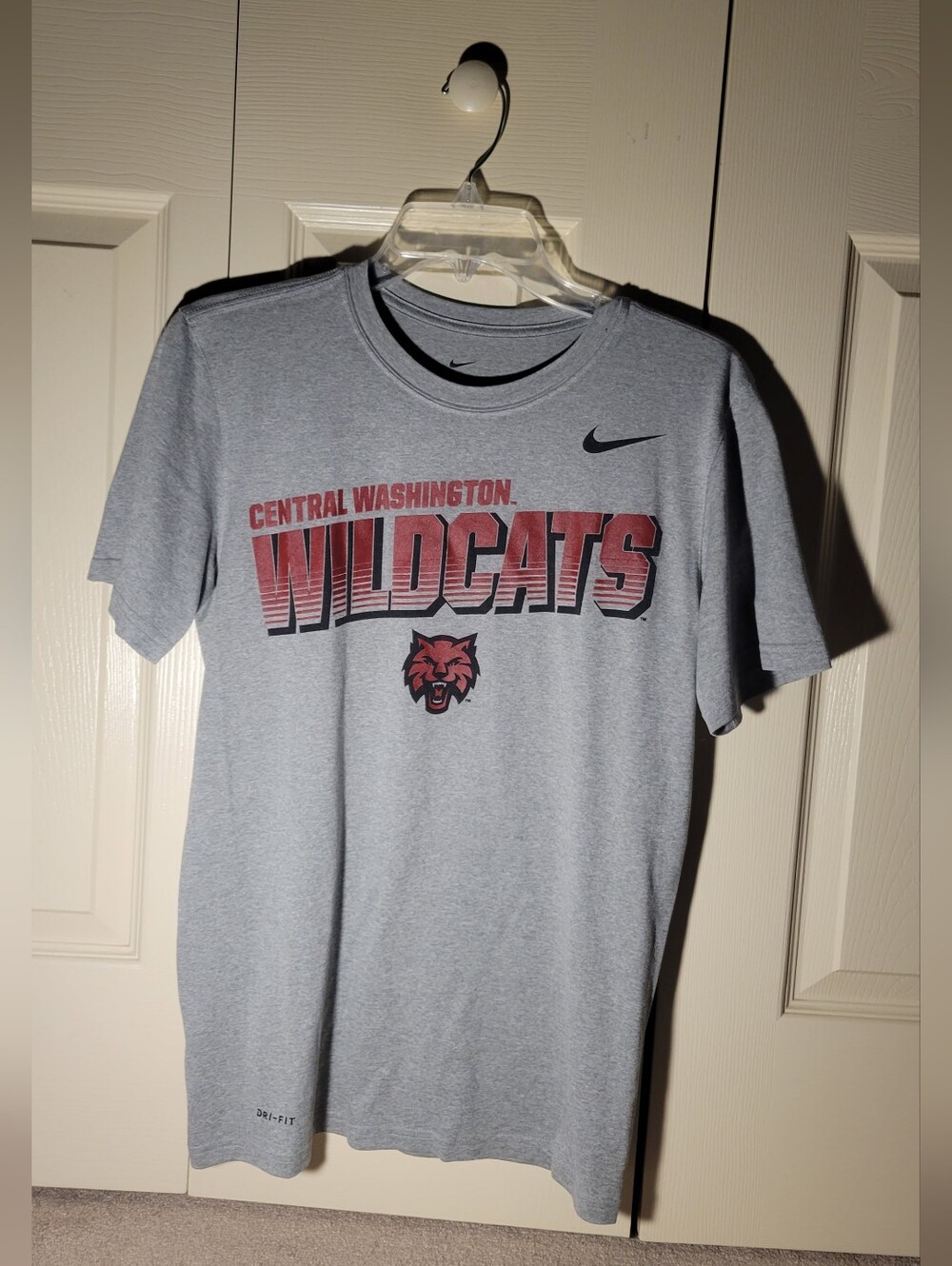 Central Washinhton Wildcats Dri-FIT Nike Gray Tee
